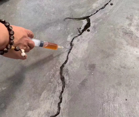 东胜混凝土裂缝修补技术详解​